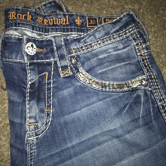 Rock revivals blue jeans - Picture 6 of 7